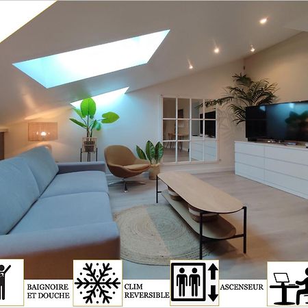Le Marquis - T3 Standing 100M2 250 Metres Du Port Apartment Marseille Luaran gambar